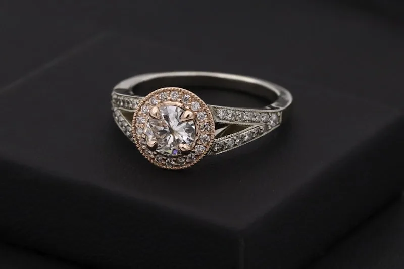 Anillo de compromiso oro 18k